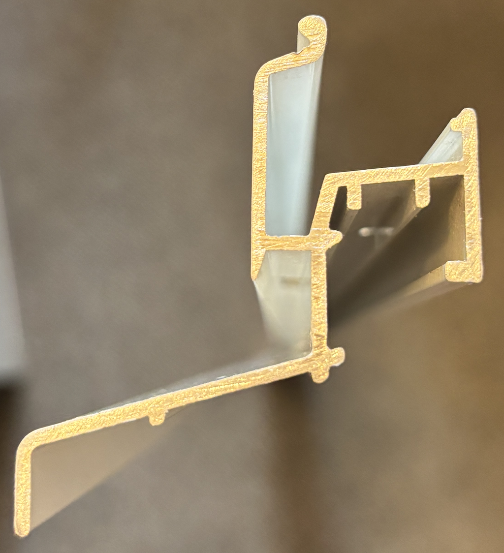 BUG Endkappe 210907/210908